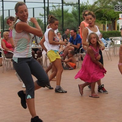 Clase de Baile Fitness en Camping L´Aube