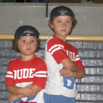 Exhibición de baile moderno infantil de Escuela de Baile el Almacén en el III Certamen de Primavera