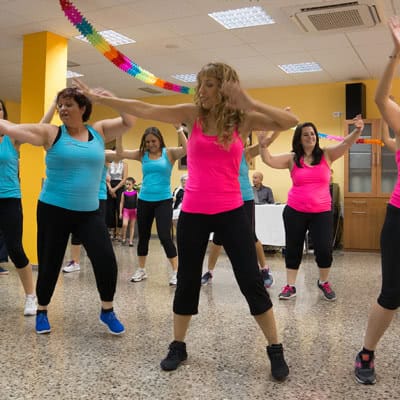 Exbición de Baile Fitness de Escuela de Baile el Almacén, en Zaragoza.