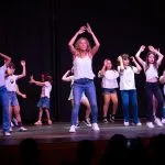 Exhibición de fin de curso de Baile moderno, Baile comercial y Fitness Kid